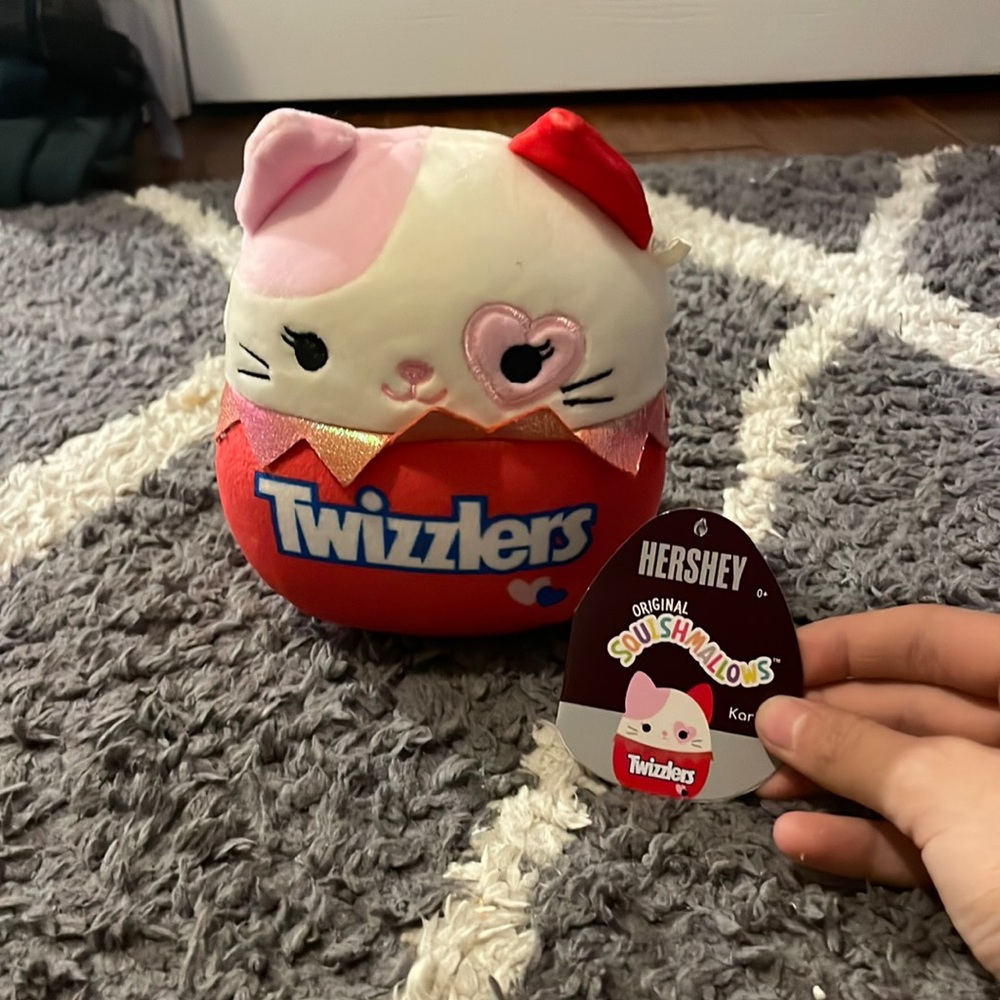 Twizzler Cat Squishmallow!